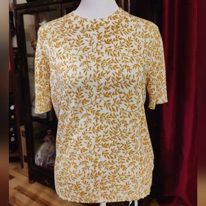 Mimi & Daphne Leaf Print Short Sleeve Sweater